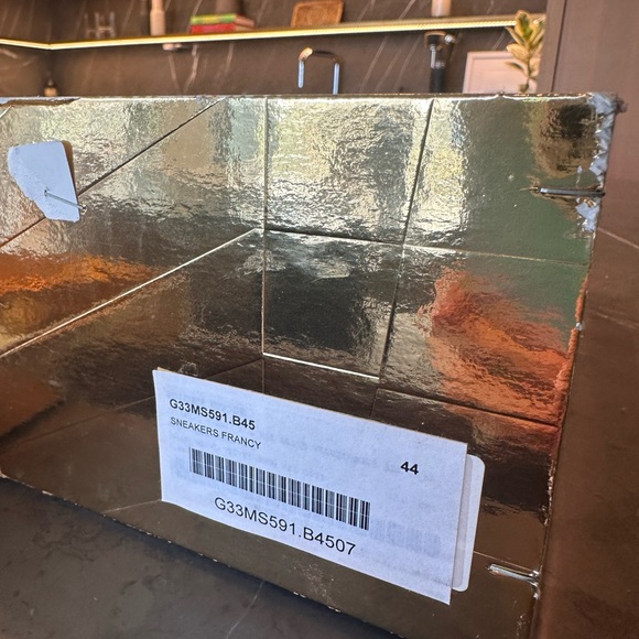 Men’s High top golden goose - Picture 2 of 12